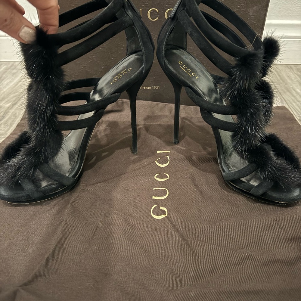 Gucci Black Fur Women's Sandals - Picture 3 of 8